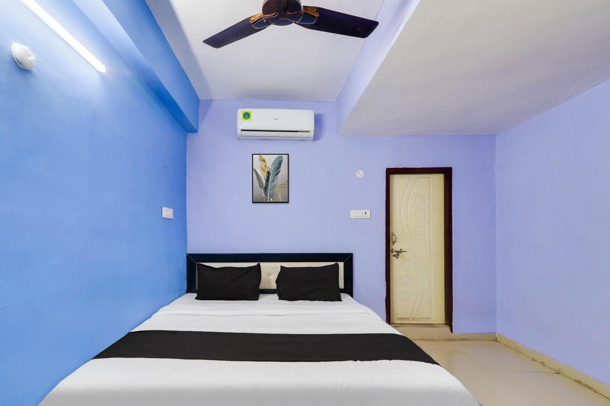 Hotel O Grand Hotel And Lodge Sangareddy Exterior foto